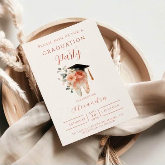 Soft Floral Tooth Graduation Party 招待状
