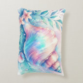 Soft Iridescent Pastel Hues Conch Seashell アクセントクッション (裏面(縦))