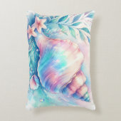 Soft Iridescent Pastel Hues Conch Seashell アクセントクッション (正面(垂直))