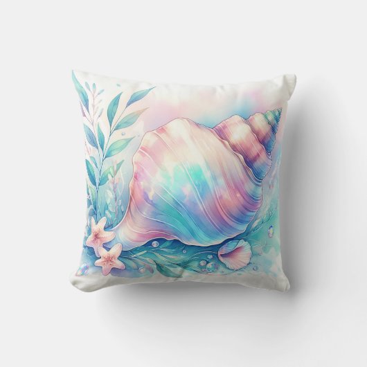 Soft Iridescent Pastel Hues Conch Seashell クッション (正面)