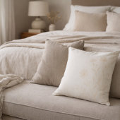 Soft Ivory Florals Throw Pillow クッション