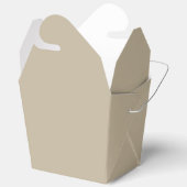 Soft Light Beige Background – Wedding Design フェイバーボックス (見開き)