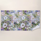 Soft Meadow Floral Watercolor ビーチタオル (正面)