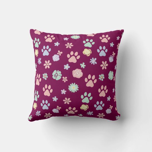 Soft Pastel Paw Prints and Flowers Pattern  クッション (裏面)
