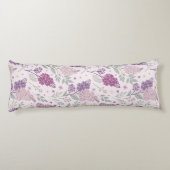 Soft Pink and Purple Lilac Floral Pattern   ボディピロー (裏面)