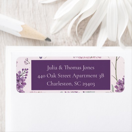 Soft Pink and Purple Lilac Floral Wedding ラベル (インサイチュ)