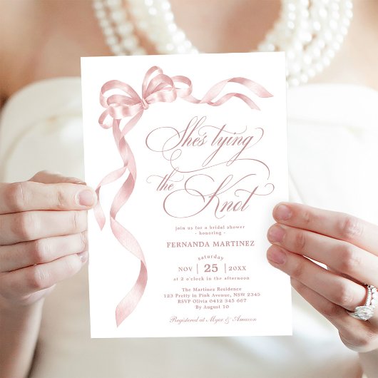 Soft Pink Bow She's Tying the Knot Bridal Shower 招待状