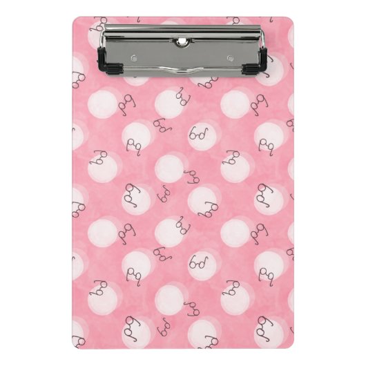 Soft Pink Cute Pattern – Minimal Aesthetic Polka ミニクリップボード (正面)