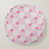 Soft Pink Daisy Checkerboard Floral Pattern ラウンドクッション (正面)