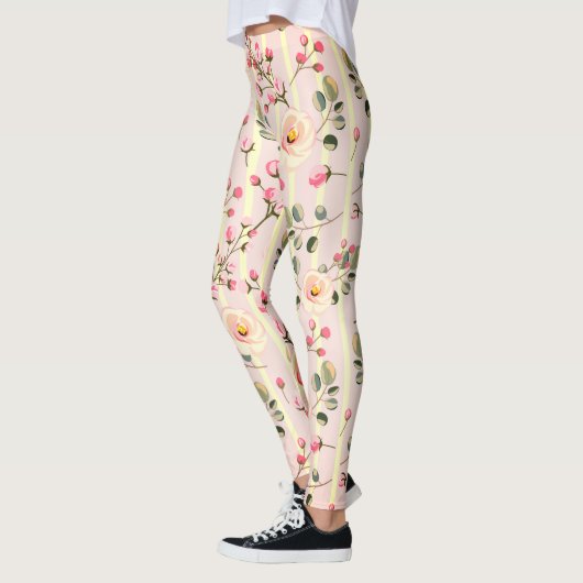 Soft Pink Floral Stripe Pattern レギンス (左)