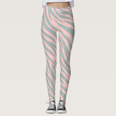 Soft Pink Gray Zebra Stripes レギンス (正面)