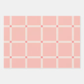Soft Pink Grid Pattern with Coral Accent  ラッピングペーパーシート (正面)