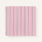 Soft Pink Vertical Stripe Pattern Minimal ノートブック (正面)