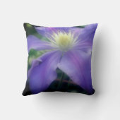 Soft Purple Clematis Flower Petals クッション (裏面)