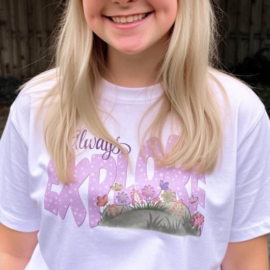 Soft Purple Whimsical Garden Explore Tシャツ