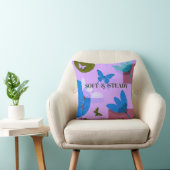Soft & Steady Floral Butterfly Throw Pillow クッション (椅子)