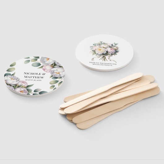 Soft White Peony with Eucalyptus Leaves Wedding ハンドファン (組立なし)