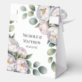 Soft White Peony with Eucalyptus Leaves Wedding フェイバーボックス (裏面)
