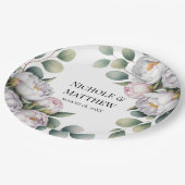 Soft White Peony with Eucalyptus Leaves Wedding ペーパープレート (アングル)