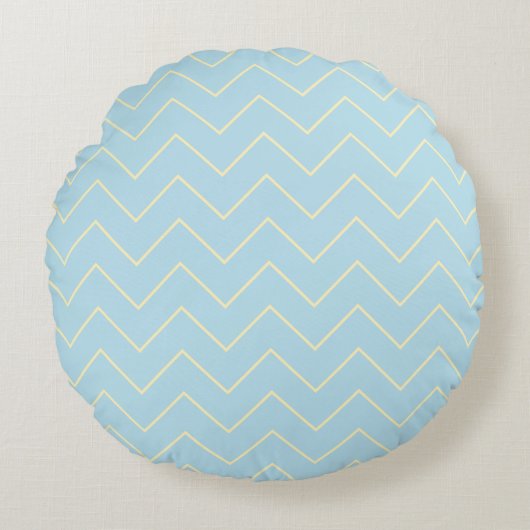 Soft Yellow Chevron on Blue Throw Pillow Round ラウンドクッション (正面)