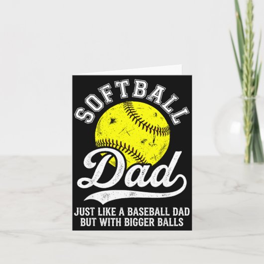 Softball Dad Like Baseball But With Bigger Funny カード (正面)