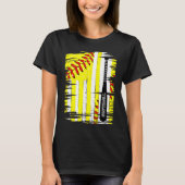 Softball Softball Player US Flag Themed Sport Coac Tシャツ (正面)