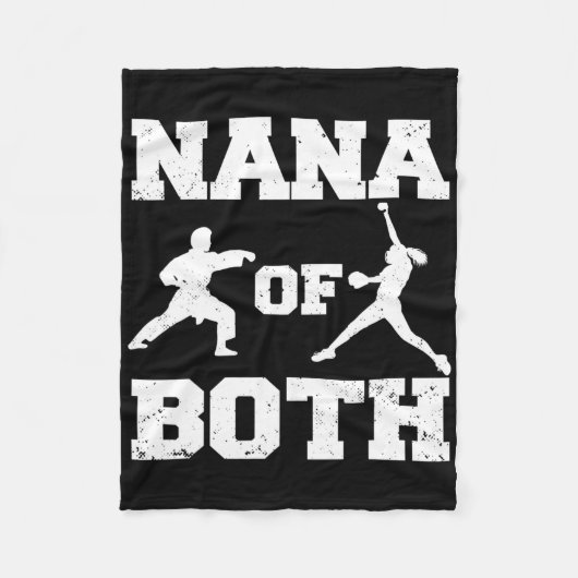 SoftllのNanaとおもしろいKarate NanaのNana フリースブランケット (正面)