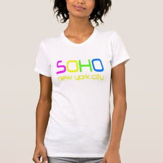 SoHoはニューヨークシティを着色します Tシャツ