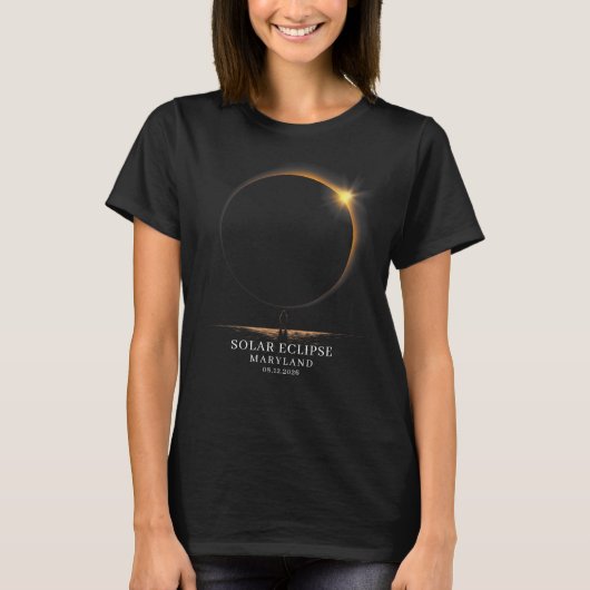 Solar Eclipse 2026 Celestial Astronomy Tシャツ (正面)