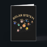 Solar System Planets Kids Knowledge Outer Space カード<br><div class="desc">Learn all about the solar system with this cool design. See all the planets. Earth,  Neptune,  Mars,  Uranus,  Saturn,  Mercury,  Jupiter,  Venus and moreover the minor planet Pluto,  along with the Sun.</div>