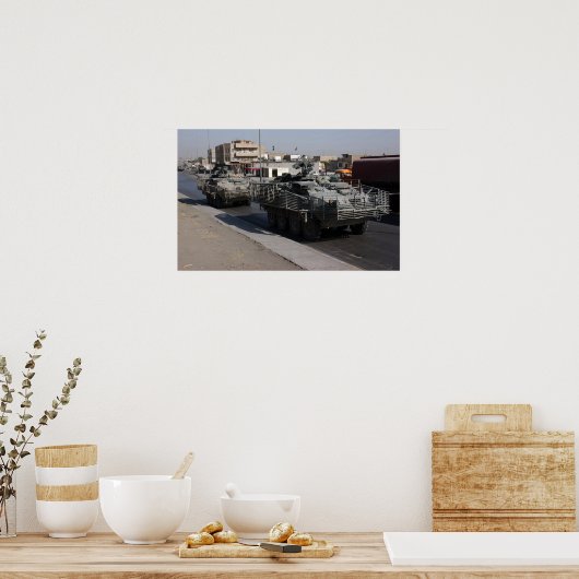 soldiers patrolling ポスター (キッチン)