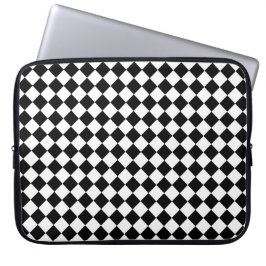 Solid Black and White Chevron Pattern ラップトップスリーブ