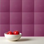 Solid pink plum purple dark mauve タイル<br><div class="desc">Solid pink plum purple dark mauve design</div>