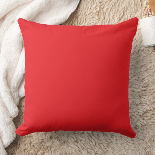 Solid Red Throw Pillow クッション (ブランケット)