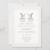 Some Bunnies Are On The Way Blue Bow Twin 招待状 (正面)