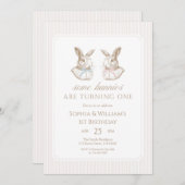 Some Bunnies Are Turning One siblings Birthday 招待状 (正面/裏面)