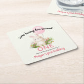 Some Bunnyは一つのシンプルかわいい女の子1歳の誕生日 スクエアペーパーコースター (アングル)