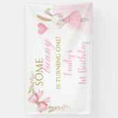 Some Bunny Banner 1st Birthday Girl Pink Bow 横断幕 (縦)