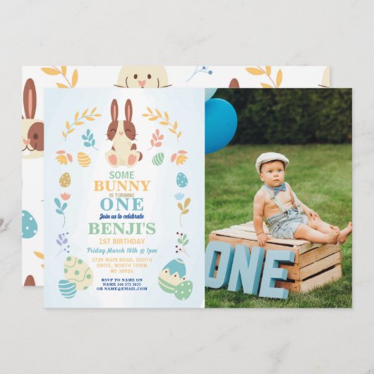 Some Bunny Easter 1stパーティー誕生日写真招待状 招待状 (正面/裏面)