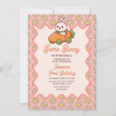 Some Bunny Easter Baby Girl 1st Birthday Party 招待状 (正面)