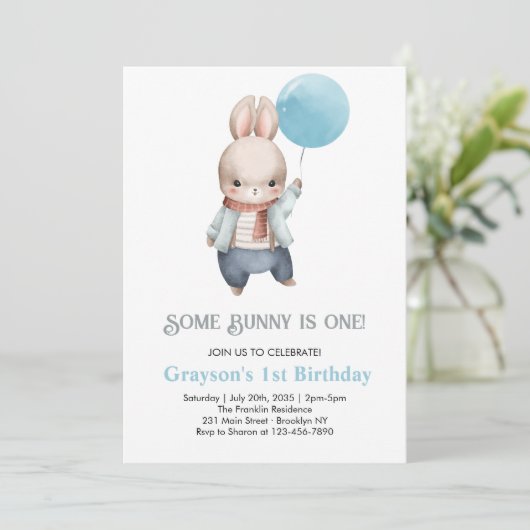 Some Bunny is one Blue Boy Bunny 1st Birthday 招待状 (スタンド正面)
