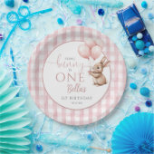 Some Bunny Is One Pink Balloons 1st Birthday ペーパープレート (パーティー)