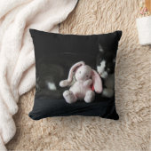 Some Bunny Love Me - Cat Pillow クッション (ブランケット)