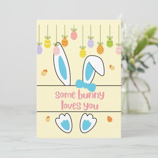Some bunny loves you | Funny Easter Pun カード (スタンド正面)