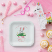 Some Bunny One Cute Rabbit Girls 1st Birthday ペーパープレート (パーティー)