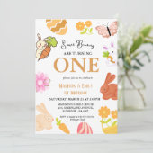 Some Bunny Turning One Bunny 1st Birthdayパーティー 招待状 (スタンド正面)