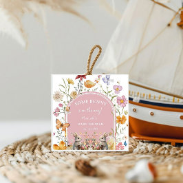 SomeBunnyイースターワイルドフラワーベビーシャワー フェイバータグ