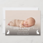 Somebunny Has Arrived Baby Photo Announcement カード (正面)