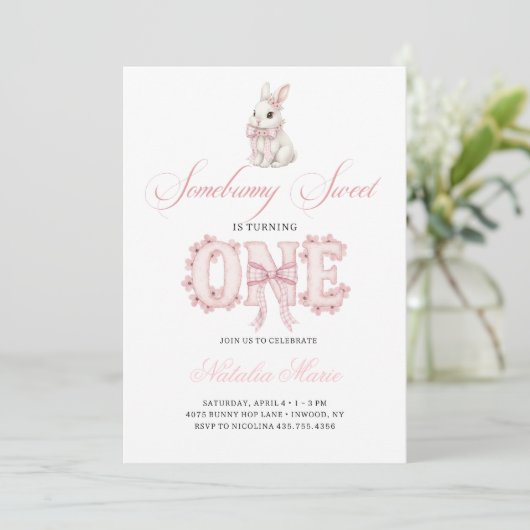 Somebunny Sweet 1st Birthday Spring Floral Invitat 招待状 (スタンド正面)