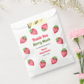 Someone Berry Sweet Strawberry Baby Shower フェイバーバッグ (封をした状態)